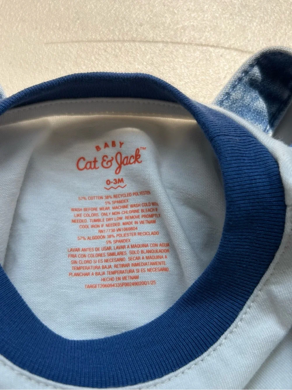 Cat & Jack 2-Piece Denim Overall Shorts & Colorblock T-Shirt Set 0-3 Months